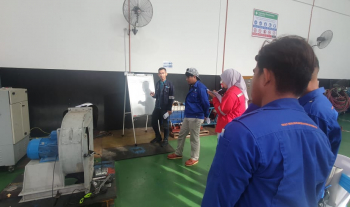 FTKKP STUDENTS EMBARK ON TECHNOLOGICAL ODYSSEY AT AMBOK ENGINEERING SDN. BHD.